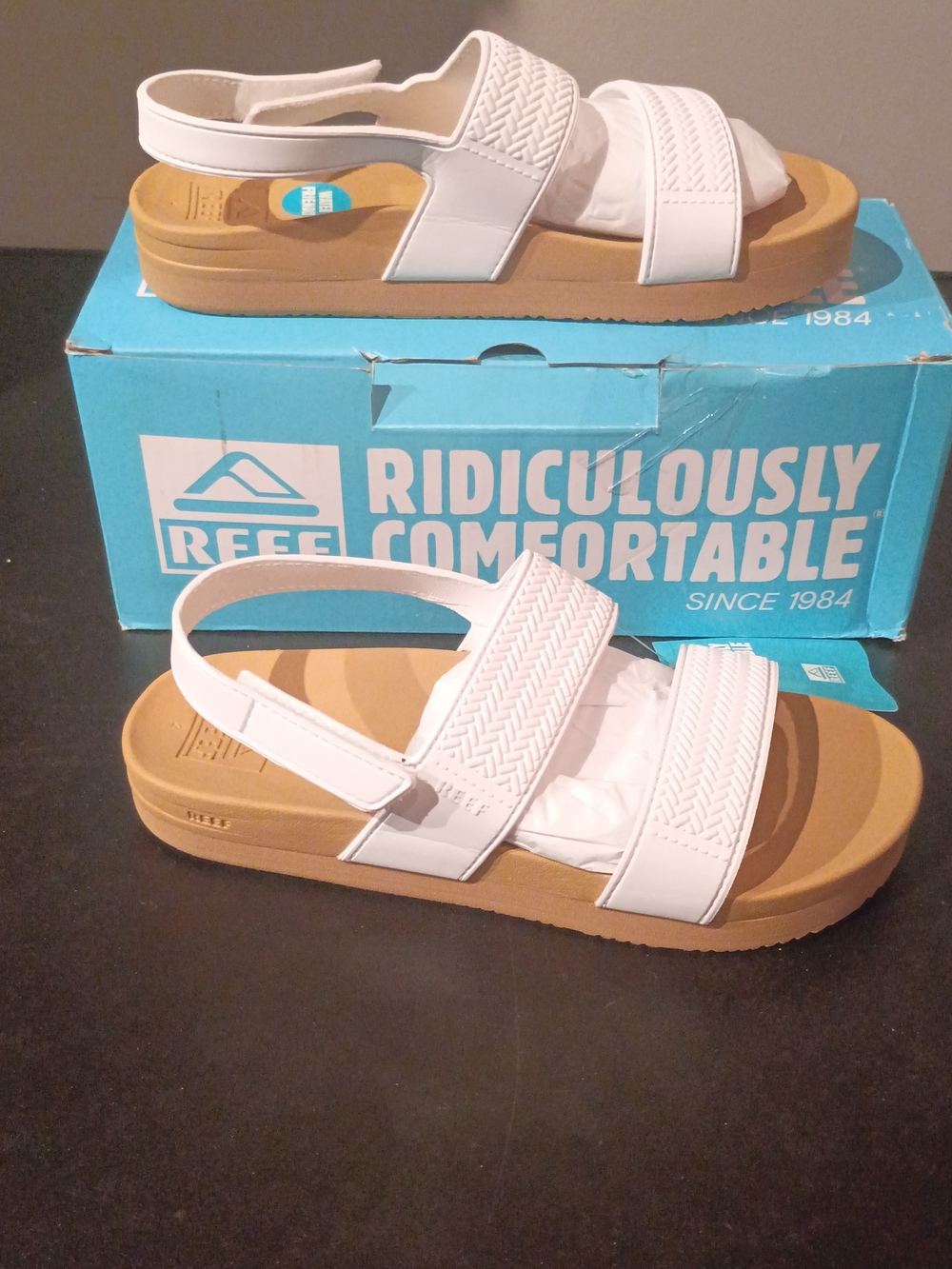 Reef Kids White Double-Strap Sandals with Tan Footbed - Picture 3 of 6